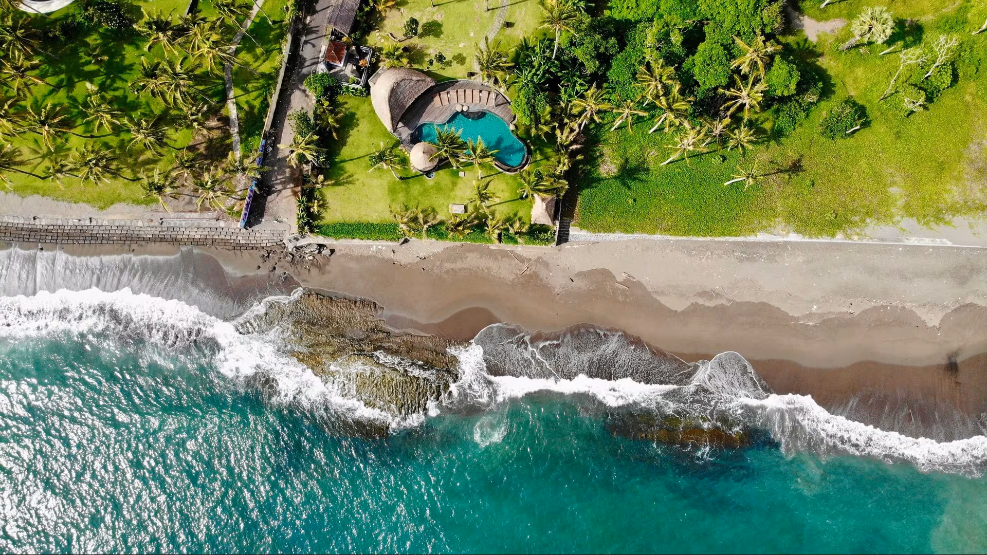 Discovering Bali’s Blacksmithing Traditions: A Journey into the Heart of Craftsmanship