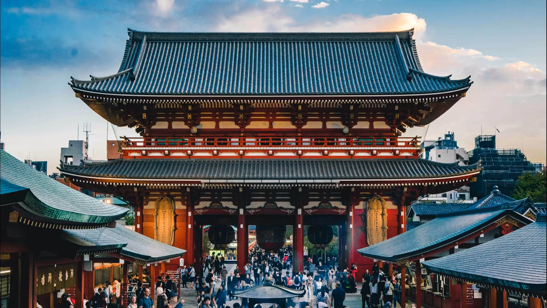 The Best Places for Traditional Crafts in Japan: Workshops to Visit