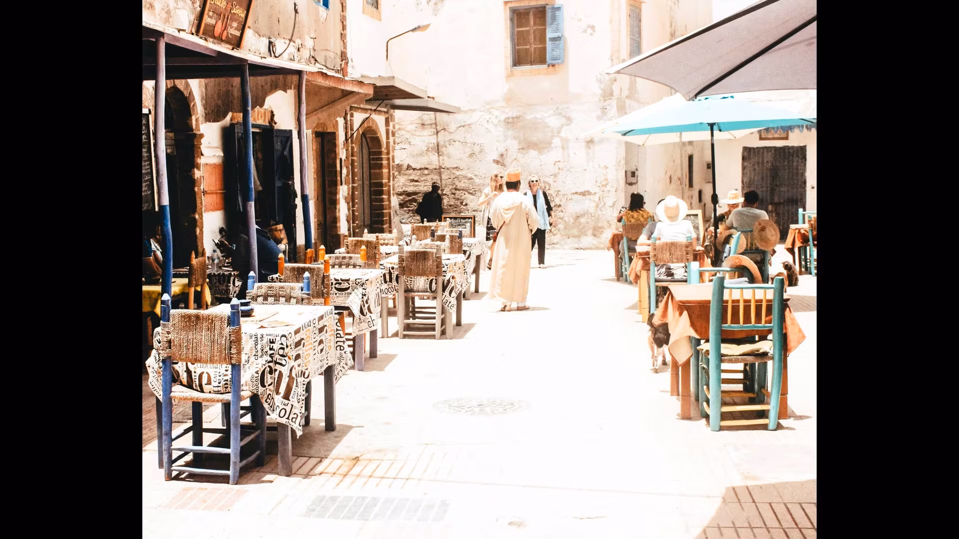 Top 10 Unique Accommodations in Morocco: From Desert Camps to Riads