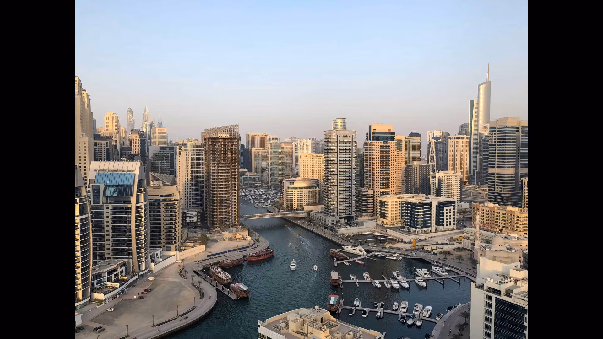 Exploring the Traditional Crafts of the UAE: A Journey Through Time and Culture